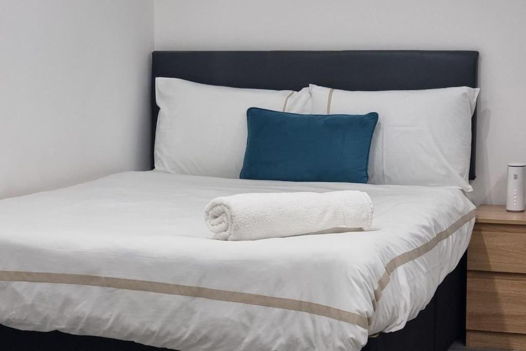 Brand New Collection Of Studios Close To Tube Station London Exterior photo
